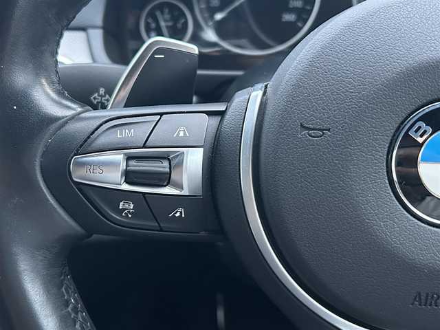 ＢＭＷ ５２３ｄ Mスポーツ 東京都 2016(平28)年 11.7万km カーボンブラックM 純正HDDナビ/バックカメラ/レザーシート/パワーシート/ドライビングアシストプラス/軽減ブレーキ/衝突回避/前車接近警告/レーンディパーチャーアラート/アクティブクルーズコントロール/ETC2.0/ステアリングスイッチ/パドルシフト/革巻きステアリングホイール/HIDヘッドライト/フォグランプ/Mスポーツサスペンション/プッシュスタート/スマートキー/アイドリングストップ/フロアマット/保証書/取扱説明書