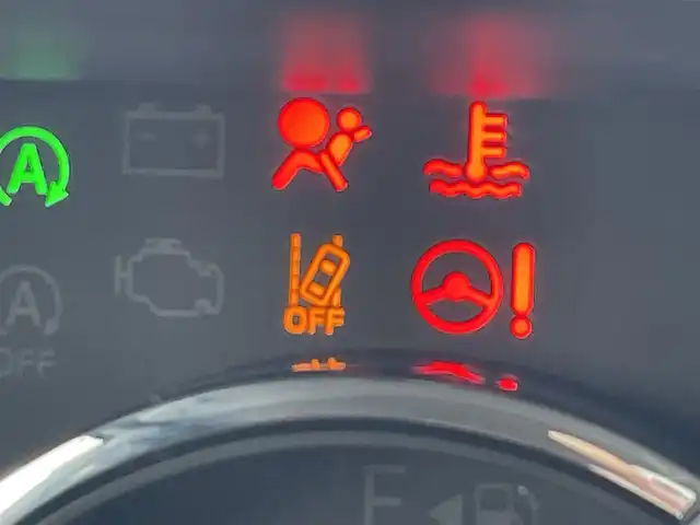 ダイハツ タント カスタム X トップED SA Ⅲ 福岡県 2018(平30)年 1.7万km パールホワイトⅢ スマートアシスト/衝突軽減/レーンキープアシスト/純正ナビ（ＮＭＺＫ－Ｗ６９Ｄ２）/フルセグTV/CD/DVD/BT/SD/バックカメラ/パワースライドドア/ハーフレザー/シートヒーター/ETC/ＬＥＤオートライト/オートハイビーム/フォグランプ/アイドリングストップ/ステアリングリモコン/スマートキー/プッシュスタート/ベンチシート/フルフラットシート