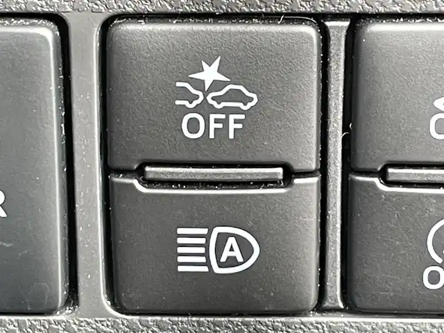 ダイハツ タント カスタム X トップED SA Ⅲ 福岡県 2018(平30)年 1.7万km パールホワイトⅢ スマートアシスト/衝突軽減/レーンキープアシスト/純正ナビ（ＮＭＺＫ－Ｗ６９Ｄ２）/フルセグTV/CD/DVD/BT/SD/バックカメラ/パワースライドドア/ハーフレザー/シートヒーター/ETC/ＬＥＤオートライト/オートハイビーム/フォグランプ/アイドリングストップ/ステアリングリモコン/スマートキー/プッシュスタート/ベンチシート/フルフラットシート