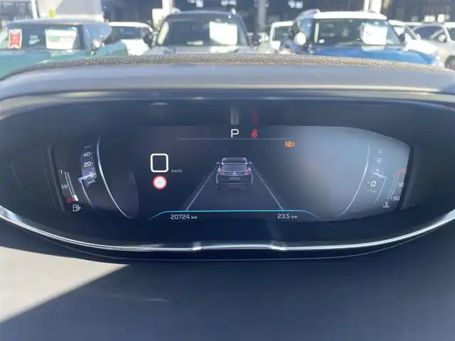 プジョー ３００８ GT ブルー HDi 滋賀県 2020(令2)年 2.1万km BLANC NACRE サンルーフ/ファーストクラスＰＫＧ/ハーフレザーシート/・前席パワーシート　/・前席シートヒーター　/純正ディスプレイオーディオ（BT/CarPlay）/３６０°カメラ/ＡＣＣ　/ＢＳＭ　/ＬＫＡ　/ワイヤレスチャージ　/アンビエントライト　/ＥＴＣ/コーナーセンサー /純正18インチAW