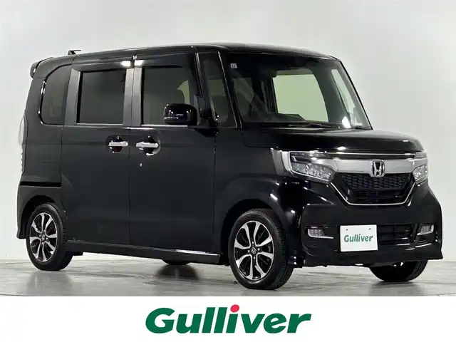 ホンダ Ｎ ＢＯＸ カスタム G L ホンダセンシング 佐賀県 2019(令1)年 4.2万km クリスタルブラックパール 純正8インチナビ/フルセグＴＶ/CD/DVD/Bluetooth/バックカメラ/衝突被害軽減システム/レーダークルーズコントロール/レーンアシスト/先行車発信お知らせ機能/ロードサインアシスト/クリアランスソアー/オートライト/オートマチックハイビーム/LEDヘッドライト/LEDフォグライト/ビルトインETC/運転席・助手席シートヒーター/助手席側パワースライドドア/後席サンシェード/チップアップシート/IＳＯＦＩＸ対応/スマートキー/スペアキー×１/純正フロアマット/純正14インチアルミホイール