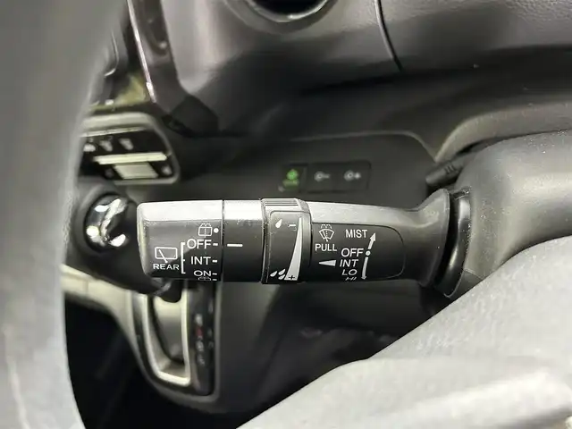 ホンダ Ｎ ＢＯＸ カスタム G L ホンダセンシング 佐賀県 2019(令1)年 4.2万km クリスタルブラックパール 純正8インチナビ/フルセグＴＶ/CD/DVD/Bluetooth/バックカメラ/衝突被害軽減システム/レーダークルーズコントロール/レーンアシスト/先行車発信お知らせ機能/ロードサインアシスト/クリアランスソアー/オートライト/オートマチックハイビーム/LEDヘッドライト/LEDフォグライト/ビルトインETC/運転席・助手席シートヒーター/助手席側パワースライドドア/後席サンシェード/チップアップシート/IＳＯＦＩＸ対応/スマートキー/スペアキー×１/純正フロアマット/純正14インチアルミホイール