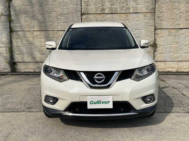 日産 エクストレイル 20X エマージェンシーブレーキ 長崎県 2015(平27)年 3.7万km ブリリアントホワイトパール ワンオーナー/純正メモリナビ/（CD/DVD/BT/フルセグ）/全方位カメラ/衝突軽減システム/レーンアシスト/クルーズコントロール/ETC/ステアリングスイッチ/シートヒーター/オートライト/純正１７インチAW