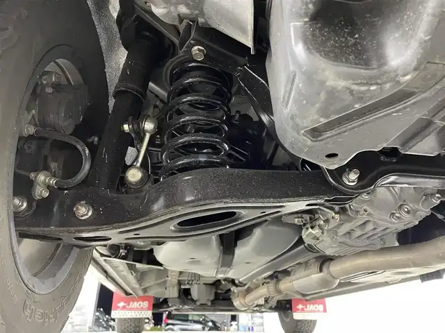 三菱 デリカＤ：５ G 宮城県 2020(令2)年 4.2万km シルバーⅡ パイオニアナビ/全周囲カメラ/オーバーフェンダー/JAOSリアラダー/マッドフラップ/MKW16インチアルミ/フリップダウンモニター/HDMI入力端子/innoルーフラック /レーダークルーズコントロール/両側パワースライドドア/ETC/ドライブレコーダー/100V電源/レザー調シートカバー/禁煙車