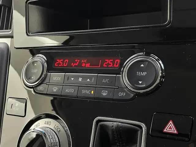 三菱 デリカＤ：５ G 宮城県 2020(令2)年 4.2万km シルバーⅡ パイオニアナビ/全周囲カメラ/オーバーフェンダー/JAOSリアラダー/マッドフラップ/MKW16インチアルミ/フリップダウンモニター/HDMI入力端子/innoルーフラック /レーダークルーズコントロール/両側パワースライドドア/ETC/ドライブレコーダー/100V電源/レザー調シートカバー/禁煙車