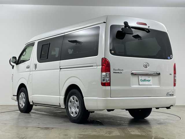 トヨタ ハイエース GL ロング 道央・札幌 2019(平31)年 2.5万km ホワイトパールクリスタルシャイン ・４WD/　キャンピング仕様車/・トヨタセーフティセンス/・プリクラッシュセーフティ/・キャンピング仕様装備品/・冷蔵庫・流し台・レンジ/・車社内LED証明・ベット仕様/・車内カーテン・テーブルキット/・リアクーラー・リアヒーター/・車外電源ケーブル/・車内１００V電源/・左スライドドア（イージークローザー付）/・社外ナビ（DVD.CD.SD.Bluetooth）/・バックカメラ/・LEDライト/オートライト/・ドライブレコーダー/・スマートキー