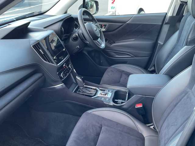 スバル フォレスター スポーツ 長野県 2020(令2)年 0.5万km ダークブルーパール フルタイム４ＷＤ/８インチ純正ナビ/(CN-FX800DFD)/Bluetooth Audio/ビルドインＥＴＣ/バックカメラ/フロント/サイドカメラ/追従クルーズコントロール/コーナーセンサー/電動リアゲート/ステアリングヒーター/ステアリングスイッチ/本革巻ステアリング/パドルシフト/デジタルインナーミラー/パワーシートＤ＋Ｎ席/シートヒーター（全席）/純正フロアマット/プッシュスタート/オートライト/フォグランプ/ドアバイザー/トノカバー/スマートキー/スペアキー×１/横滑り防止機能/盗難防止機能