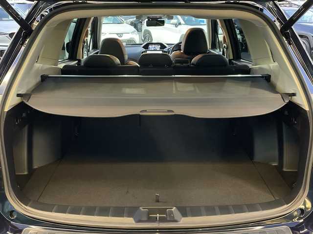 スバル フォレスター スポーツ 長野県 2020(令2)年 0.5万km ダークブルーパール フルタイム４ＷＤ/８インチ純正ナビ/(CN-FX800DFD)/Bluetooth Audio/ビルドインＥＴＣ/バックカメラ/フロント/サイドカメラ/追従クルーズコントロール/コーナーセンサー/電動リアゲート/ステアリングヒーター/ステアリングスイッチ/本革巻ステアリング/パドルシフト/デジタルインナーミラー/パワーシートＤ＋Ｎ席/シートヒーター（全席）/純正フロアマット/プッシュスタート/オートライト/フォグランプ/ドアバイザー/トノカバー/スマートキー/スペアキー×１/横滑り防止機能/盗難防止機能