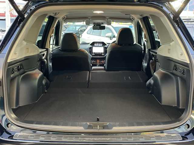 スバル フォレスター スポーツ 長野県 2020(令2)年 0.5万km ダークブルーパール フルタイム４ＷＤ/８インチ純正ナビ/(CN-FX800DFD)/Bluetooth Audio/ビルドインＥＴＣ/バックカメラ/フロント/サイドカメラ/追従クルーズコントロール/コーナーセンサー/電動リアゲート/ステアリングヒーター/ステアリングスイッチ/本革巻ステアリング/パドルシフト/デジタルインナーミラー/パワーシートＤ＋Ｎ席/シートヒーター（全席）/純正フロアマット/プッシュスタート/オートライト/フォグランプ/ドアバイザー/トノカバー/スマートキー/スペアキー×１/横滑り防止機能/盗難防止機能