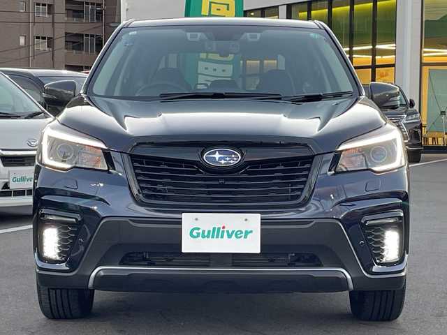 スバル フォレスター スポーツ 長野県 2020(令2)年 0.5万km ダークブルーパール フルタイム４ＷＤ/８インチ純正ナビ/(CN-FX800DFD)/Bluetooth Audio/ビルドインＥＴＣ/バックカメラ/フロント/サイドカメラ/追従クルーズコントロール/コーナーセンサー/電動リアゲート/ステアリングヒーター/ステアリングスイッチ/本革巻ステアリング/パドルシフト/デジタルインナーミラー/パワーシートＤ＋Ｎ席/シートヒーター（全席）/純正フロアマット/プッシュスタート/オートライト/フォグランプ/ドアバイザー/トノカバー/スマートキー/スペアキー×１/横滑り防止機能/盗難防止機能