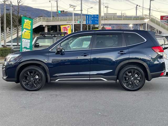 スバル フォレスター スポーツ 長野県 2020(令2)年 0.5万km ダークブルーパール フルタイム４ＷＤ/８インチ純正ナビ/(CN-FX800DFD)/Bluetooth Audio/ビルドインＥＴＣ/バックカメラ/フロント/サイドカメラ/追従クルーズコントロール/コーナーセンサー/電動リアゲート/ステアリングヒーター/ステアリングスイッチ/本革巻ステアリング/パドルシフト/デジタルインナーミラー/パワーシートＤ＋Ｎ席/シートヒーター（全席）/純正フロアマット/プッシュスタート/オートライト/フォグランプ/ドアバイザー/トノカバー/スマートキー/スペアキー×１/横滑り防止機能/盗難防止機能