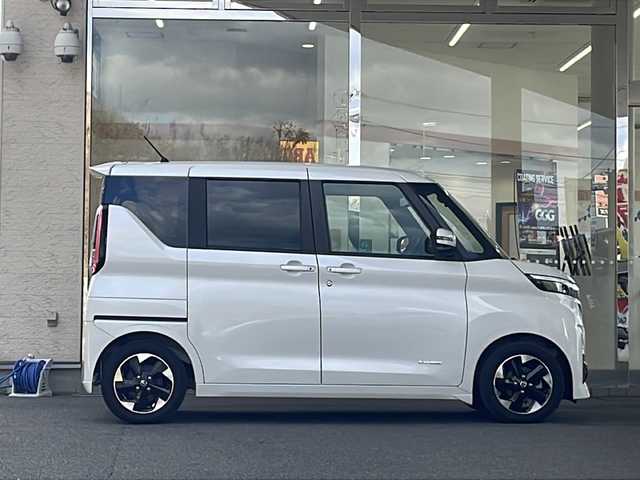 日産 ルークス HWS X プロパイロットED 福島県 2022(令4)年 4万km ホワイトパール １オーナー　純正９インチナビ　全方位モニター　プロパイロット　両側パワースライドドア　３６０度ドライブレコーダー　フルセグＴＶ　スマートキー　クリアランスソナー　純正アルミホイール　ＬＥＤヘッドライト