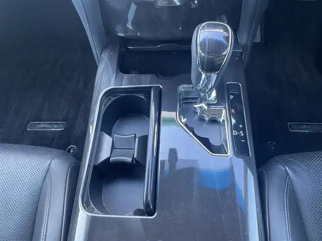 トヨタ クラウン ハイブリッド アスリートG 群馬県 2014(平26)年 9.2万km ブラック 純正メーカーHDDナビ/　CD/DVD/BTオーディオ/USB/フルセグTV/バックカメラ/黒革シート/シートヒーター（運転席、助手席）/エアーシート（運転席、助手席）/パワーシート（運転席、助手席）/シートメモリー（運転席）/ステアリングヒーター/レーダークルーズコントロール/クリアランスソナー/スーパーライブサウンドシステム/オートリトラクタブルミラー/HIDヘッドライト/プッシュスタート/ETC/保証書/取扱説明書/スペアーキー１本