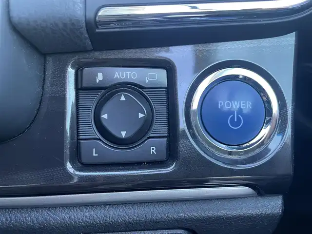 トヨタ クラウン ハイブリッド アスリートG 群馬県 2014(平26)年 9.2万km ブラック 純正メーカーHDDナビ/　CD/DVD/BTオーディオ/USB/フルセグTV/バックカメラ/黒革シート/シートヒーター（運転席、助手席）/エアーシート（運転席、助手席）/パワーシート（運転席、助手席）/シートメモリー（運転席）/ステアリングヒーター/レーダークルーズコントロール/クリアランスソナー/スーパーライブサウンドシステム/オートリトラクタブルミラー/HIDヘッドライト/プッシュスタート/ETC/保証書/取扱説明書/スペアーキー１本