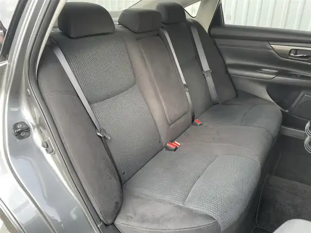 日産 ティアナ XL ナビAVMパッケージ 福岡県 2017(平29)年 7.4万km ダークメタルグレー メーカー純正ナビ/フルセグTV/CD/DVD/BT/AUX/アラウンドビューモニター/エマージェンシーブレーキ/ＢＳＷ/D/Nパワーシート/N席オットマン/ＬＤＷ/クリアランスソナー/ＨＩＤオートライト/フォグランプ/革巻きステアリング/純正ＡＷ/クルーズコントロール/ステアリングリモコン/ビルトインＥＴＣ/スマートキー/プッシュスタート/トランクスルー