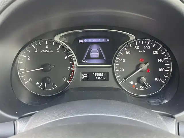 日産 ティアナ XL ナビAVMパッケージ 福岡県 2017(平29)年 7.4万km ダークメタルグレー メーカー純正ナビ/フルセグTV/CD/DVD/BT/AUX/アラウンドビューモニター/エマージェンシーブレーキ/ＢＳＷ/D/Nパワーシート/N席オットマン/ＬＤＷ/クリアランスソナー/ＨＩＤオートライト/フォグランプ/革巻きステアリング/純正ＡＷ/クルーズコントロール/ステアリングリモコン/ビルトインＥＴＣ/スマートキー/プッシュスタート/トランクスルー