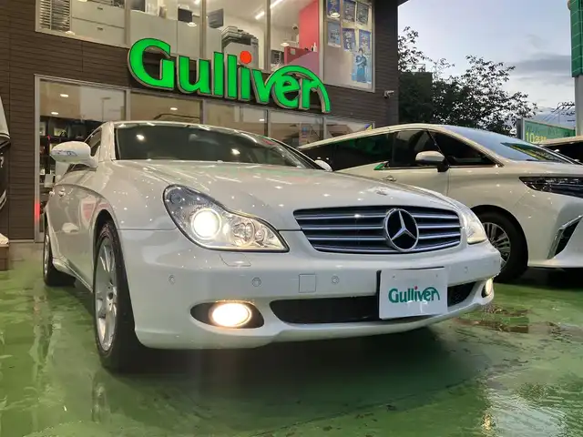 メルセデス・ベンツ ＣＬＳ３５０ 神奈川県 2005(平17)年 2.8万km アラバスターホワイト ワンオーナー/新車時保証書/サンルーフ/前席パワーシート/前席シートメモリー/前席シートヒーター/レザーシート/パイオニアSDナビ/Bluetooth/CD/DVD/SD/バックカメラ/クルーズコントロール/ドラレコ/ステアリングリモコン