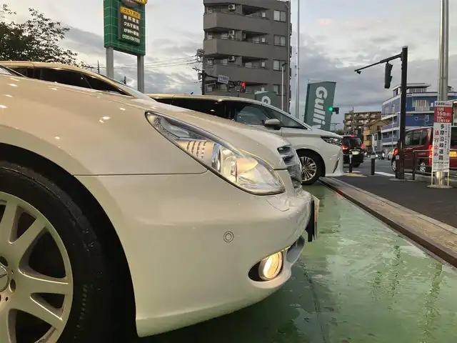 メルセデス・ベンツ ＣＬＳ３５０ 神奈川県 2005(平17)年 2.8万km アラバスターホワイト ワンオーナー/新車時保証書/サンルーフ/前席パワーシート/前席シートメモリー/前席シートヒーター/レザーシート/パイオニアSDナビ/Bluetooth/CD/DVD/SD/バックカメラ/クルーズコントロール/ドラレコ/ステアリングリモコン