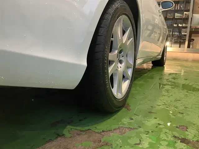 メルセデス・ベンツ ＣＬＳ３５０ 神奈川県 2005(平17)年 2.8万km アラバスターホワイト ワンオーナー/新車時保証書/サンルーフ/前席パワーシート/前席シートメモリー/前席シートヒーター/レザーシート/パイオニアSDナビ/Bluetooth/CD/DVD/SD/バックカメラ/クルーズコントロール/ドラレコ/ステアリングリモコン