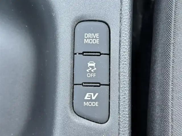 トヨタ ヤリス ハイブリッド Z 鳥取県 2020(令2)年 3.4万km ブラック ４WD/ワンオーナー/純正ナビ/フルセグ/BT/USB/パノラミックビューカメラ/ビルトインETC/前席シートヒーター/トヨタセーフティセンス/レーダークルーズコントロール/レーンキープアシスト/LEDヘッドライ/オートライト/社外16インチアルミホイール/プッシュエンジンスタート/フロアマット・ドアバイザー/保証書・取扱説明書/スペアキー