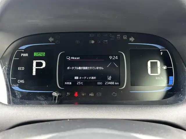 トヨタ アクア Z 宮城県 2022(令4)年 2.4万km クォーツホワイトクリスタルシャイン 登録時走行距離２３４８９ｋｍ/ワンオーナー/モデリスタエアロ/コンフォートパッケージ/ハーフレザーシート/運転席パワーシート/ヒートシーター/ステアリングヒーター/純正ディスプレイオーディオ/・Bluetooth/・USB/全方位カメラ/前後ドライブレコーダー/ETC/トヨタ　セーフティーセンス/レーダークルーズコントロール/プリクラッシュセーフティ/横滑り防止装置/クリアランスソナー/レーンキープアシスト/盗難防止装置/オートライト/オートマチックハイビーム/LED　ヘッドライト/フォグランプ/ウインカーミラー/純正フロアマット/純正16インチアルミホイール/保証書/取扱説明書/記録簿