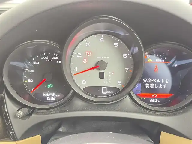 ポルシェ マカン S 千葉県 2016(平28)年 6.9万km ナイトブルーメタリック ユーザー買取/禁煙車/スポーツクロノパッケージ/純正ナビ/・Disc/Bluetooth/Jukebox/Radio/バックカメラ/スポーツモード/スポーツ＋モード/マニュアルモード/オフロード/パドルシフト/ETC/シートヒーター/電子パーキングブレーキ/パワーシート/パワーバックドア/キーレス/スペアキー