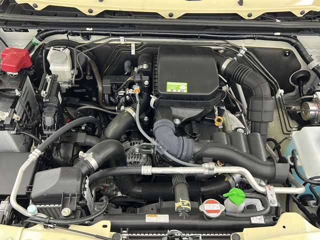 スズキ ジムニー XC 宮城県 2021(令3)年 2.4万km シフォンアイボリーM ワンオーナー/4WD/デュアルセンサーブレーキサポート/スズキセーフティサポート/・車線逸脱警報機能/・横滑り防止装置/クルーズコントロール/社外7インチナビ/・BT.CD/バックカメラ/ワンセグTV/前席シートヒーター/ETC/ドライブレコーダー（FR）/プッシュスタート/スマートキー/LEDヘッドライト/フォグライト/純正16inAW/ドアバイザー