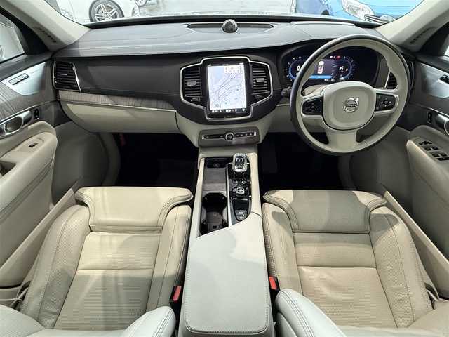 ボルボ ボルボ ＸＣ９０ アルティメットB6 AWD 静岡県 2022(令4)年 5.7万km クリスタルホワイトP 法人ワンオーナー/サンルーフ/ホワイトレザーシート/電動リアゲート/BLIS/ヘッドアップディスプレイ/Bowers&Wilkins/エアサスペンション/純正ナビ/(Googleナビ/Bluetooth/CarPlay)/衝突被害軽減システム/360°カメラ/アダプティブクルーズコントロール/パーキングアシスト/メモリー付パワーシート/シートヒーター/シートエアコン/スマートキー/保証書/取説/スペアキー