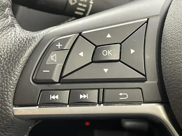 日産 キックス X 茨城県 2021(令3)年 1.9万km サンライトイエロー 純正９インチメモリーナビ/フルセグＴＶ/Bluetooth対応/メーカーオプション/寒冷地仕様/ステアリングヒーター/前席シートヒーター/インテリジェントルームミラー/ビルトインＥＴＣ/セーフティアシスト/インテリジェントルームミラー/アラウンドビューモニター/ＬＥＤヘッドライト/ハイビームアシスト/純正１７インチＡＷ