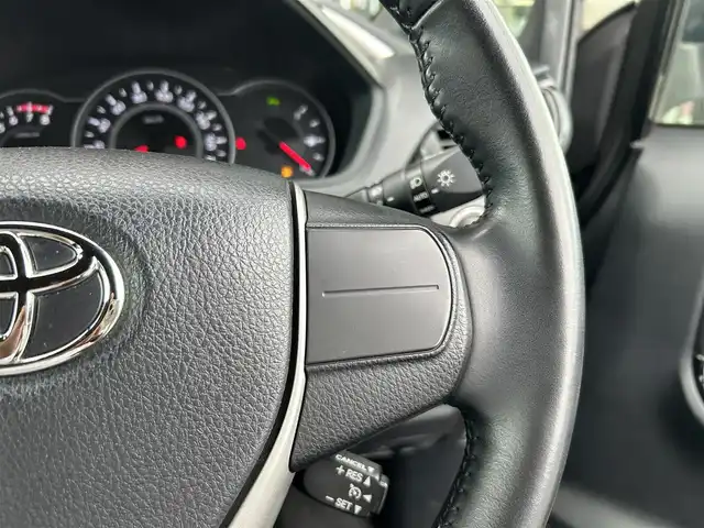 トヨタ ヴォクシー ZS 煌 栃木県 2018(平30)年 6.9万km ブラック トヨタセーフティセンス/純正10インチメモリナビ/フルセグTV/DVD/Bluetooth/MSV/純正フリップダウンモニター/バックカメラ/ETC/前後ドライブレコーダー/両側パワースライドドア/スマートキー/クルーズコントロール/ステアリングリモコン/シートバックテーブル/ロールサンシェード/LEDヘッドライト/フォグランプ/オートハイビーム/アイドリングストップ/横滑り防止装置