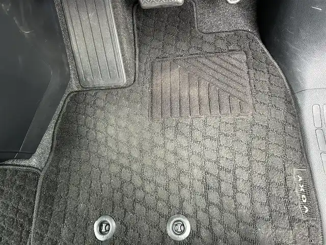 トヨタ ヴォクシー ZS 煌 栃木県 2018(平30)年 6.9万km ブラック トヨタセーフティセンス/純正10インチメモリナビ/フルセグTV/DVD/Bluetooth/MSV/純正フリップダウンモニター/バックカメラ/ETC/前後ドライブレコーダー/両側パワースライドドア/スマートキー/クルーズコントロール/ステアリングリモコン/シートバックテーブル/ロールサンシェード/LEDヘッドライト/フォグランプ/オートハイビーム/アイドリングストップ/横滑り防止装置