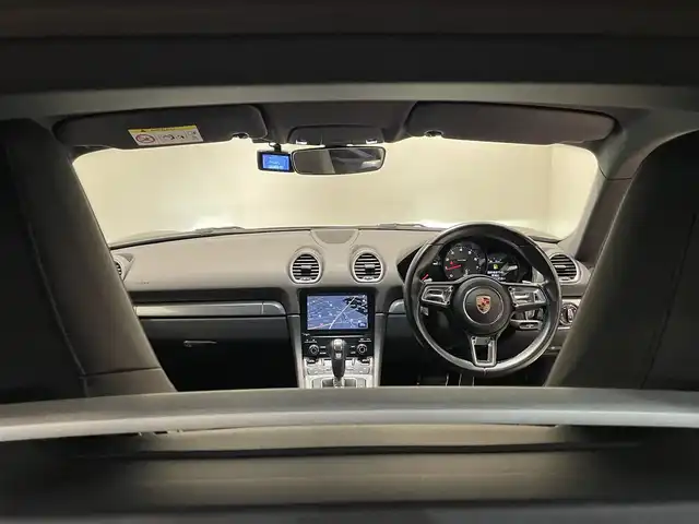 ポルシェ ７１８ケイマン S 愛知県 2019(令1)年 3.7万km ジェットブラック スポーツエグゾーストシステム　/ＰＤＬＳ　/カラークレスト　/電動格納ミラー　/純正ナビ　/Ｂｌｕｅｔｏｏｔｈ　/バックカメラ　/シートヒーター　/ドライブレコーダー　/ＥＴＣ２．０/アイドリングストップ