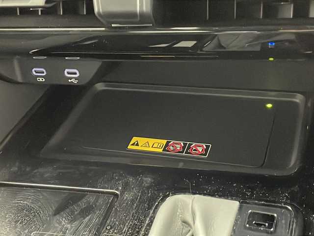 トヨタ アルファードハイブリット Z 千葉県 2023(令5)年 2.3万km プラチナホワイトパールマイカ モデリスタエアロ/純正メモリナビ/フルセグテレビ/純正フリップダウンモニター/Miracast/HDMI/ワイヤレス充電/パノラミックビューモニター/ブラインドスポットモニター/バックカメラ/アイドリングストップ/オットマン/キャプテンシート/クルーズコントロール/電動サンシェード/電動ルーフシェード/プッシュスタート/レザーコンビハンドル/電動ハンドルチルト/運転席シートメモリ/ステアリングヒーター/両側パワースライドドア/パワーバックドア/ETC2.0