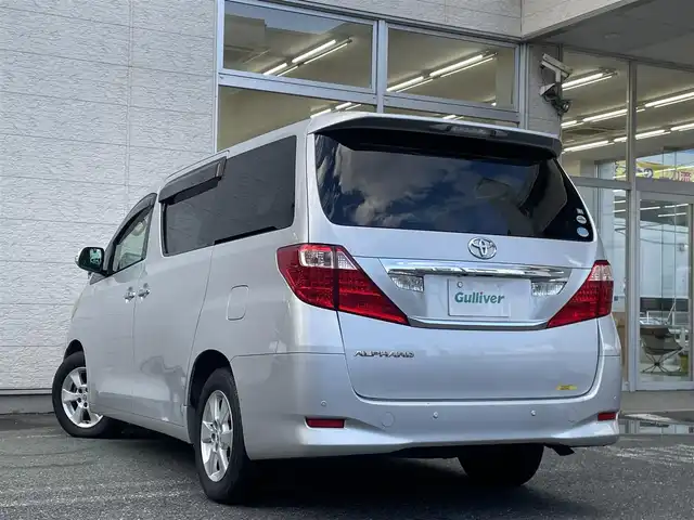 トヨタ アルファード 240X 埼玉県 2011(平23)年 10.4万km シルバーM /純正HDDナビ//フルセグTV//バックカメラ//CD/DVD/Bluetooth//片側パワースライドドア//ビルトインETC//スマートキーx2//キセノン//W.サイドエアバッグ//カーテン.ニーエアバッグ//ABS//横滑り防止装置//コーナーセンサー//バックソナー//オートライト//Fフォグランプ//プライバシーガラス//ドアバイザー//純正16インチAW//新車時保証書//取扱説明書//ナビ取説