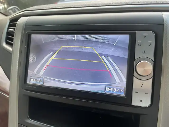 トヨタ アルファード 240X 埼玉県 2011(平23)年 10.4万km シルバーM /純正HDDナビ//フルセグTV//バックカメラ//CD/DVD/Bluetooth//片側パワースライドドア//ビルトインETC//スマートキーx2//キセノン//W.サイドエアバッグ//カーテン.ニーエアバッグ//ABS//横滑り防止装置//コーナーセンサー//バックソナー//オートライト//Fフォグランプ//プライバシーガラス//ドアバイザー//純正16インチAW//新車時保証書//取扱説明書//ナビ取説