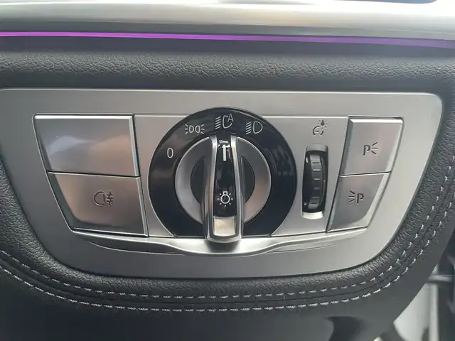 ＢＭＷ ７４０ｉ Mスポーツ 栃木県 2019(令1)年 2.8万km ミネラルホワイト サンルーフ/Harman/Kardon/インテリジェントセーフティ/コンフォートアクセス/ソフトクローズドア/ジェスチャーコントロール/ワイヤレスチャージ/ACC/パーキングアシスト/ナビ/フルセグTV/全方位カメラ/ミラーETC/黒革シート/パワーシート/全席シートヒーター/前席ベンチレーター/BMWレーザーライト/オートハイビーム/パークディスタンスコントロール/レーンキープアシスト/ブラインドスポット/ヘッドアップディスプレイ/アンビエントライト/ドライブレコーダー/ディスプレイキー