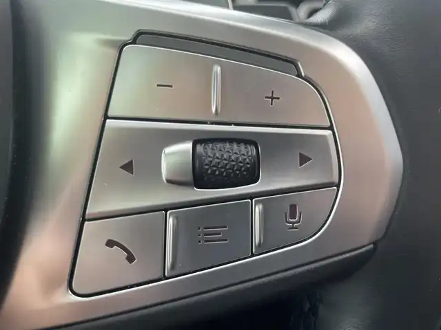 ＢＭＷ ７４０ｉ Mスポーツ 栃木県 2019(令1)年 2.8万km ミネラルホワイト サンルーフ/Harman/Kardon/インテリジェントセーフティ/コンフォートアクセス/ソフトクローズドア/ジェスチャーコントロール/ワイヤレスチャージ/ACC/パーキングアシスト/ナビ/フルセグTV/全方位カメラ/ミラーETC/黒革シート/パワーシート/全席シートヒーター/前席ベンチレーター/BMWレーザーライト/オートハイビーム/パークディスタンスコントロール/レーンキープアシスト/ブラインドスポット/ヘッドアップディスプレイ/アンビエントライト/ドライブレコーダー/ディスプレイキー