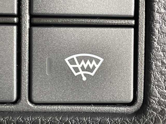 ホンダ ヴェゼル ハイブリッド e:HEV Z 神奈川県 2023(令5)年 1万km プラチナホワイトパール RSグレード海外ホンダ純正グリル/ホンダコネクト9型ディスプレイ/インターナビ/フルセグ USB　Bluetooth/ハンズフリーパワーバックドア/ETC2.0/ワイヤレス充電/後退出庫サポート/信号情報活用支援システム/ホンダセンシング/ブラインドスポットインフォメーション/衝突軽減ブレーキ/後方誤発進抑制機能/歩行者事故低減ステアリング/アダブティブクルーズコントロール/車線維持支援システム/パーキングセンサーシステム/誤発進抑制機能/近距離衝突軽減ブレーキ/路外逸脱抑制機能/先行車発進お知らせ機能/オートハイビーム/革巻きステアリング/パドルシフト/ステアリングヒーター/合皮/ファブリックコンビシート/前席シートヒーター/前後USBジャック/ダウンヒルアシストコントロール/社外前後ドライブレコーダー/電動パーキングブレーキ/オートブレーキホールド/プッシュスタート/スマートキー/LEDヘッド/フロントフォグランプ/LEDアクティブコーナリングランプ/シーケンシャルターンランプ/純正18ンチアルミホイール/