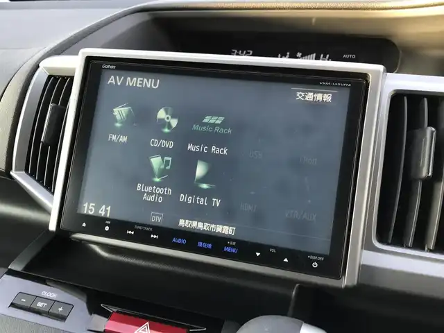 ホンダ ステップワゴン スパーダ S 鳥取県 2014(平26)年 4.5万km プレミアムスパークルブラックパール 純正9インチナビ/フルセグ/DVD/CD/BT/バックカメラ/ビルトインETC/クルーズコントロール/キセノンライト/フォグライト/両側パワースライドドア/純正16インチアルミホイール/スマートキー/アイドリングストップ/フロアマット/ドアバイザー/保証書・取扱説明書/スペアキー