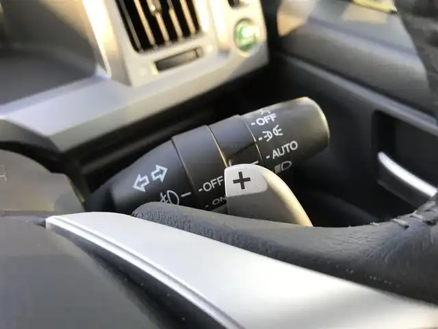 ホンダ ステップワゴン スパーダ S 鳥取県 2014(平26)年 4.5万km プレミアムスパークルブラックパール 純正9インチナビ/フルセグ/DVD/CD/BT/バックカメラ/ビルトインETC/クルーズコントロール/キセノンライト/フォグライト/両側パワースライドドア/純正16インチアルミホイール/スマートキー/アイドリングストップ/フロアマット/ドアバイザー/保証書・取扱説明書/スペアキー