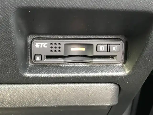 ホンダ ステップワゴン スパーダ S 鳥取県 2014(平26)年 4.5万km プレミアムスパークルブラックパール 純正9インチナビ/フルセグ/DVD/CD/BT/バックカメラ/ビルトインETC/クルーズコントロール/キセノンライト/フォグライト/両側パワースライドドア/純正16インチアルミホイール/スマートキー/アイドリングストップ/フロアマット/ドアバイザー/保証書・取扱説明書/スペアキー