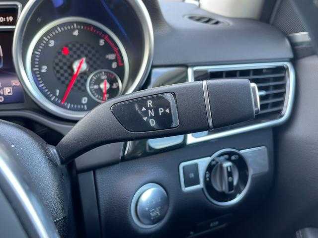 メルセデス・ベンツ ＧＬＥ３５０ｄ 4MATIC スポーツ 埼玉県 2017(平29)年 4.7万km ポーラホワイト サンルーフ /黒革シート /harman/kardon/レーダーセーフティパッケージ /ACC /BSM /LKA /シートヒーター パワーシート /純正ナビ /360度カメラ /フルセグTV /AppleCarPlay /ドライブレコーダー /パワーバックドア /ETC