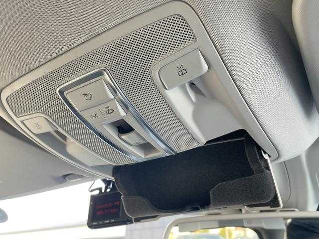 メルセデス・ベンツ ＧＬＥ３５０ｄ 4MATIC スポーツ 埼玉県 2017(平29)年 4.7万km ポーラホワイト サンルーフ /黒革シート /harman/kardon/レーダーセーフティパッケージ /ACC /BSM /LKA /シートヒーター パワーシート /純正ナビ /360度カメラ /フルセグTV /AppleCarPlay /ドライブレコーダー /パワーバックドア /ETC