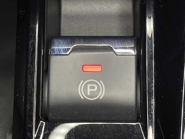 スバル アウトバック X－ブレイクEX 広島県 2022(令4)年 1.7万km Ｄグリーン 純正11.6型ナビ（AppleCarPlay/AndroidAuto/Bluetooth/フルセグ）/フロント/サイド/バックモニター/パワーシート/ポジションメモリー/前席/後席シートヒーター/ステアリングヒーター/アイサイト/・プリクラッシュブレーキ/・レーンキープアシスト/・レーダークルーズコントロール/・アダプティブドライビングビーム/・誤発進抑制機能/・ブラインドスポットモニター/ルーフレール/電動パーキングブレーキ/オートブレーキホールド/LEDヘッドランプ/純正18インチAW/ETC/ドライブレコーダー