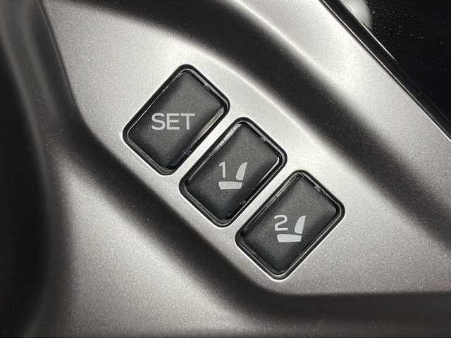 スバル アウトバック X－ブレイクEX 広島県 2022(令4)年 1.7万km Ｄグリーン 純正11.6型ナビ（AppleCarPlay/AndroidAuto/Bluetooth/フルセグ）/フロント/サイド/バックモニター/パワーシート/ポジションメモリー/前席/後席シートヒーター/ステアリングヒーター/アイサイト/・プリクラッシュブレーキ/・レーンキープアシスト/・レーダークルーズコントロール/・アダプティブドライビングビーム/・誤発進抑制機能/・ブラインドスポットモニター/ルーフレール/電動パーキングブレーキ/オートブレーキホールド/LEDヘッドランプ/純正18インチAW/ETC/ドライブレコーダー