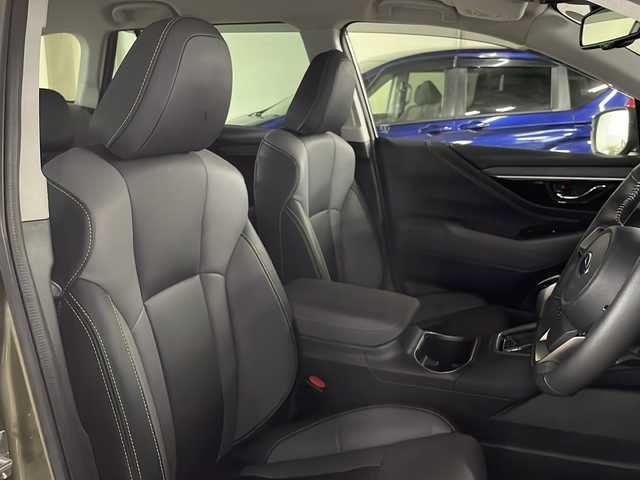 スバル アウトバック X－ブレイクEX 広島県 2022(令4)年 1.7万km Ｄグリーン 純正11.6型ナビ（AppleCarPlay/AndroidAuto/Bluetooth/フルセグ）/フロント/サイド/バックモニター/パワーシート/ポジションメモリー/前席/後席シートヒーター/ステアリングヒーター/アイサイト/・プリクラッシュブレーキ/・レーンキープアシスト/・レーダークルーズコントロール/・アダプティブドライビングビーム/・誤発進抑制機能/・ブラインドスポットモニター/ルーフレール/電動パーキングブレーキ/オートブレーキホールド/LEDヘッドランプ/純正18インチAW/ETC/ドライブレコーダー