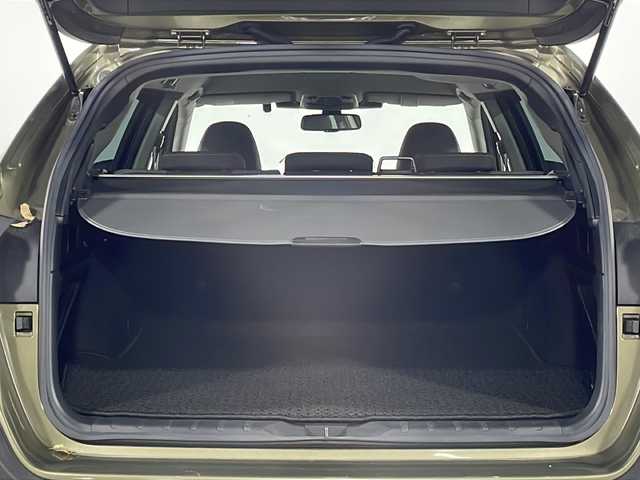 スバル アウトバック X－ブレイクEX 広島県 2022(令4)年 1.7万km Ｄグリーン 純正11.6型ナビ（AppleCarPlay/AndroidAuto/Bluetooth/フルセグ）/フロント/サイド/バックモニター/パワーシート/ポジションメモリー/前席/後席シートヒーター/ステアリングヒーター/アイサイト/・プリクラッシュブレーキ/・レーンキープアシスト/・レーダークルーズコントロール/・アダプティブドライビングビーム/・誤発進抑制機能/・ブラインドスポットモニター/ルーフレール/電動パーキングブレーキ/オートブレーキホールド/LEDヘッドランプ/純正18インチAW/ETC/ドライブレコーダー