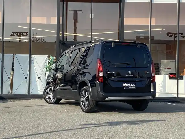 プジョー プジョー リフター ロングGT 福岡県 2023(令5)年 4万km ペルラネラブラック ・1オーナー/・アクティブクルーズコントロール/・純正ナビ/Bluetooth/USB/carplay/・バックカメラ/・ドライブレコーダー/・フルセグ/・ETC/・純正17AW/・LEDライト/・保証書/・取扱説明書