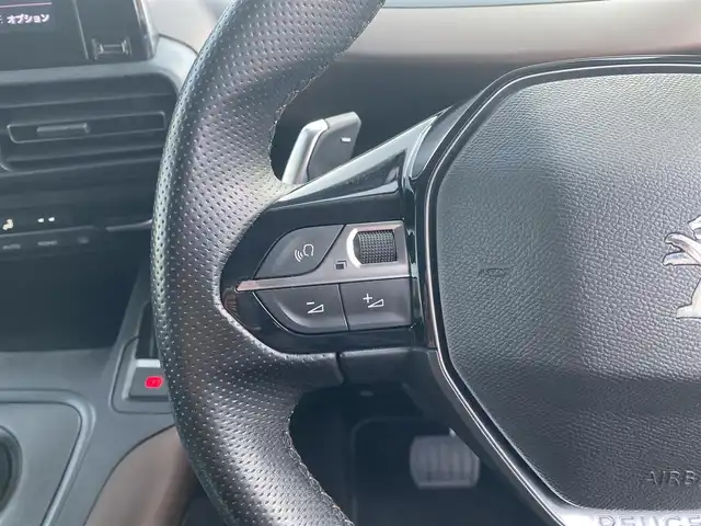 プジョー プジョー リフター ロングGT 福岡県 2023(令5)年 4万km ペルラネラブラック ・1オーナー/・アクティブクルーズコントロール/・純正ナビ/Bluetooth/USB/carplay/・バックカメラ/・ドライブレコーダー/・フルセグ/・ETC/・純正17AW/・LEDライト/・保証書/・取扱説明書