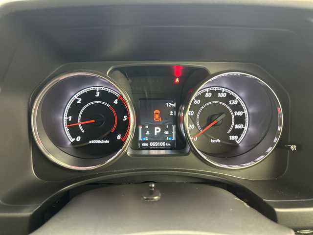 三菱 デリカＤ：５ アクティブギア 大分県 2018(平30)年 7万km アイガーグレーM/ダイヤモンドブラックマイカ 7人乗り/5インチリフトアップ車/社外リアガード/社外サイドステップ/社外ナビ　型式:NX617W/(フルセグTV、DVD再生可、BT対応)/バックカメラ/社外フリップダウンモニター/両側電動スライドドア/ETC/社外デジタルインナーミラー(ドラレコ機能付)/オートライト/HIDヘッドライト/フォグランプ/社外サスペンション/社外16インチアルミホイール(RAYS)